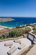 Luxury Villa With Stunning Views Above Kalo Livadi