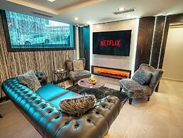 Comfort Point Three Hotel