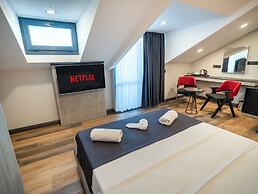 Comfort Point Three Hotel