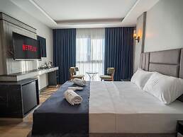 Comfort Point Three Hotel