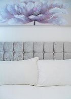 Sheffield City Apartment Retreat