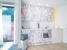 Sheffield City Apartment Retreat