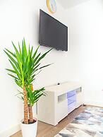 Sheffield City Apartment Retreat