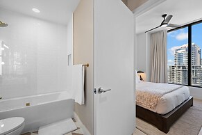Exclusive 48th Floor Condo in Miami