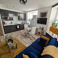 Charming Ab25 Free Parking