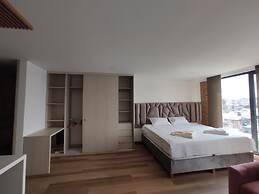 Modelia Living & Parking