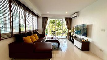 B6 1 Bedroom 1 Bath Partial Seaview at Karon