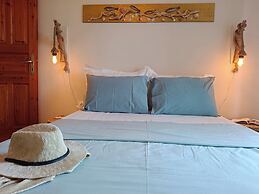 Zephyrus Sunset House