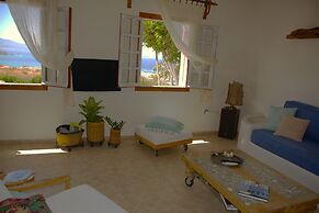 Zephyrus Sunset House