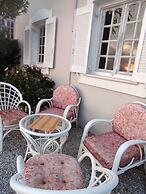 Zephyrus Sunset House