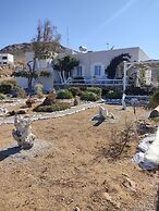 Zephyrus Sunset House