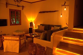 Zephyrus Sunset House