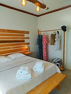 Zephyrus Sunset House