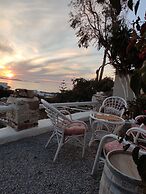 Zephyrus Sunset House