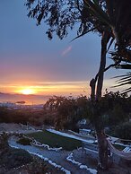 Zephyrus Sunset House