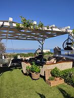 Zephyrus Sunset House