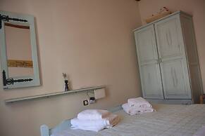 Zephyrus Sunset House