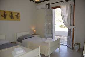 Zephyrus Sunset House