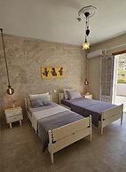 Zephyrus Sunset House