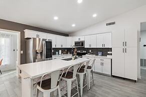 Kalani Oasis Paradise with Pool