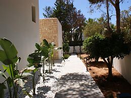 Charming Villa With sea Views