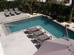 Charming Villa With sea Views