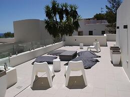 Charming Villa With sea Views