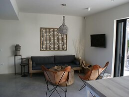 Charming Villa With sea Views