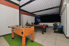 Charming 1BR Lakeside