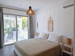 Rhodes soul luxury suites