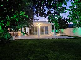 Rhodes soul luxury suites