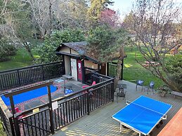 Discovery Inn