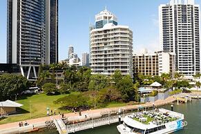 Moorings - HR Surfers Paradise