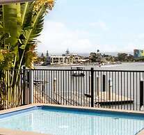 Moorings - HR Surfers Paradise