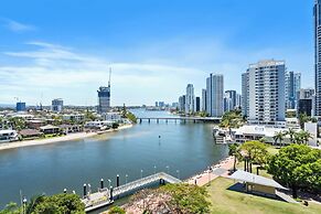 Moorings - HR Surfers Paradise