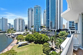 Moorings - HR Surfers Paradise