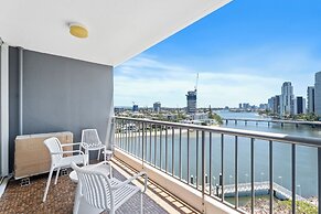 Moorings - HR Surfers Paradise