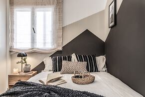 Eriste - 2 Bedrooms in Malasa a