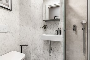 Andujar - 3 Bedrooms in Trafalgar