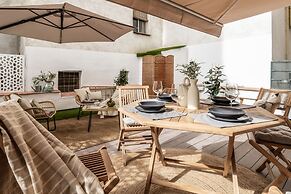 Andujar - 3 Bedrooms in Trafalgar