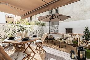 Andujar - 3 Bedrooms in Trafalgar
