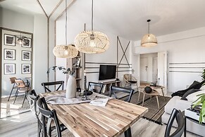 Ariege - 3 Bedrooms and Office in Trafalgar