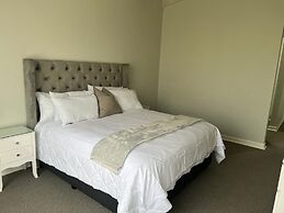 Acton Place House by Tanaka Kingdom