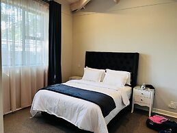 Acton Place House by Tanaka Kingdom