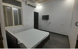 Hotel Clear Sky Udaipur