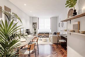 Raja - 2 Bedrooms Apartment in Almagro