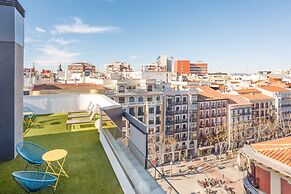 Java - 3 Bedroom and Shared Pool in Almagro