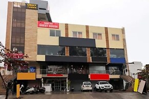 Rabbit Hut Guest House By GRB