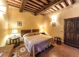 Stylish Residence With Panoramic Swimming Pool