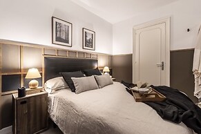 Beraldi - 1 Bedroom and Shared Pool in Trafalgar